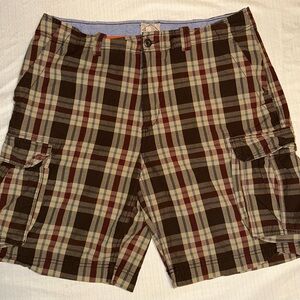 St. John's Bay Brown Tan Cargo Shorts